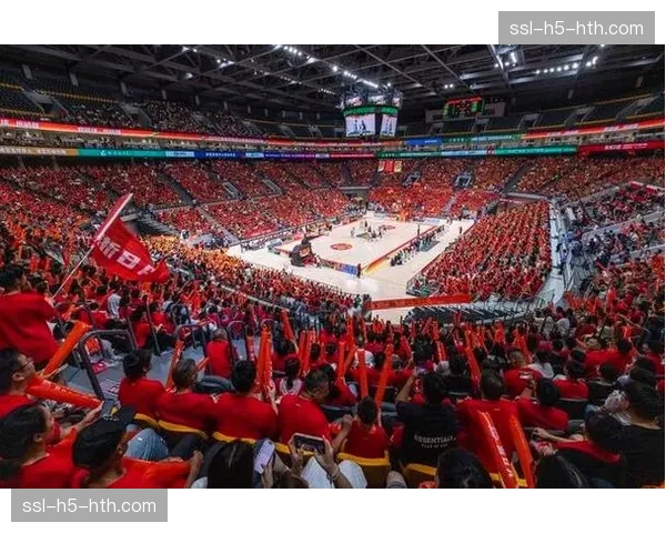 现场观察：日益丰富的娱乐中场秀是否冲淡了篮球比赛本身的核心焦点？